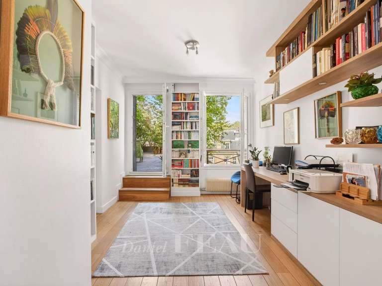 Appartement Paris 8e - 4 chambres - 190m²