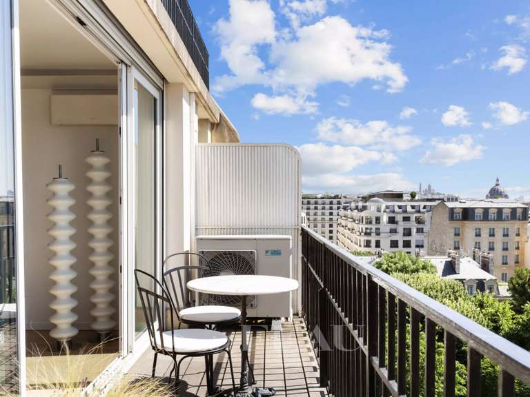 Appartement Paris 8e - 2 chambres - 84m²