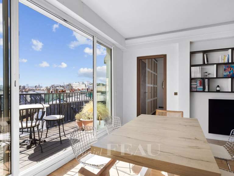 Appartement Paris 8e - 2 chambres - 84m²
