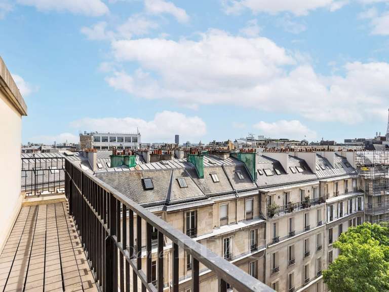 Appartement Paris 8e - 2 chambres - 84m²