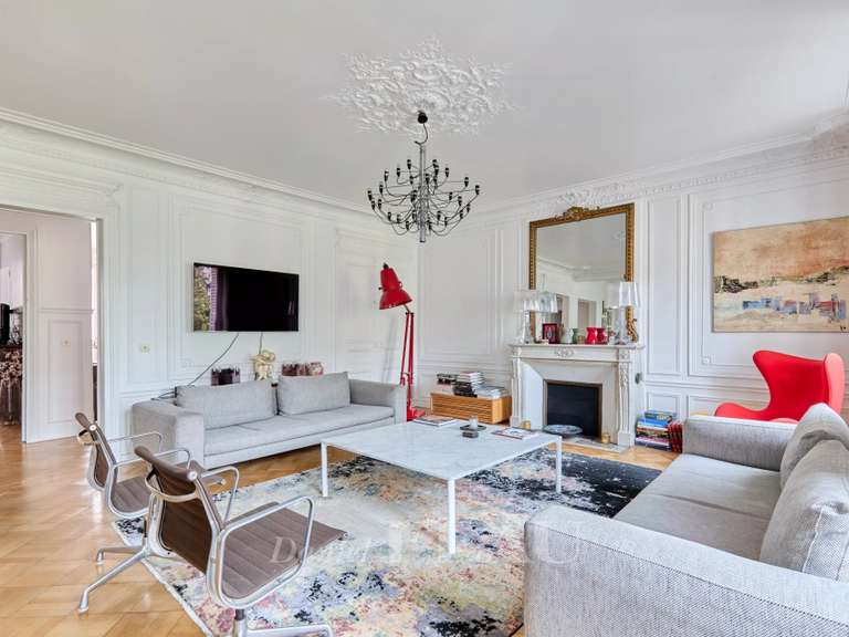 Appartement Paris 8e - 3 chambres - 172m²