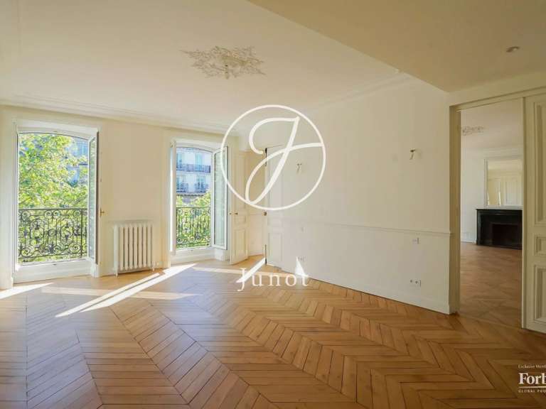 Appartement Paris 8e - 4 chambres - 253m²