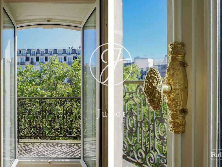 Appartement Paris 8e - 4 chambres - 253m²
