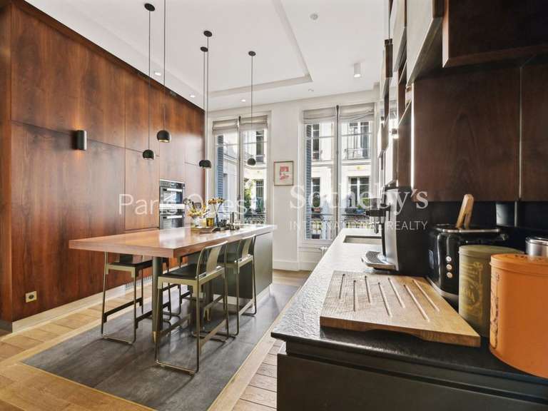 Apartment Paris 8e - 1 bedroom - 70m²