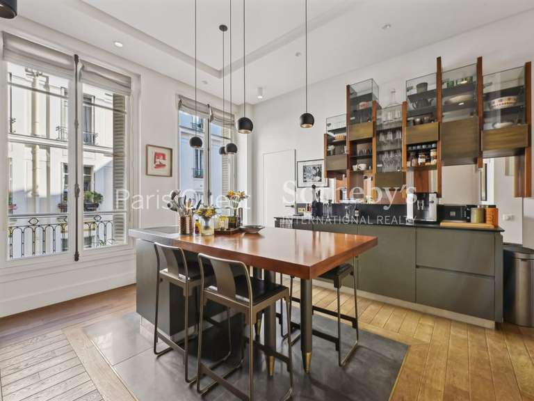 Apartment Paris 8e - 1 bedroom - 70m²