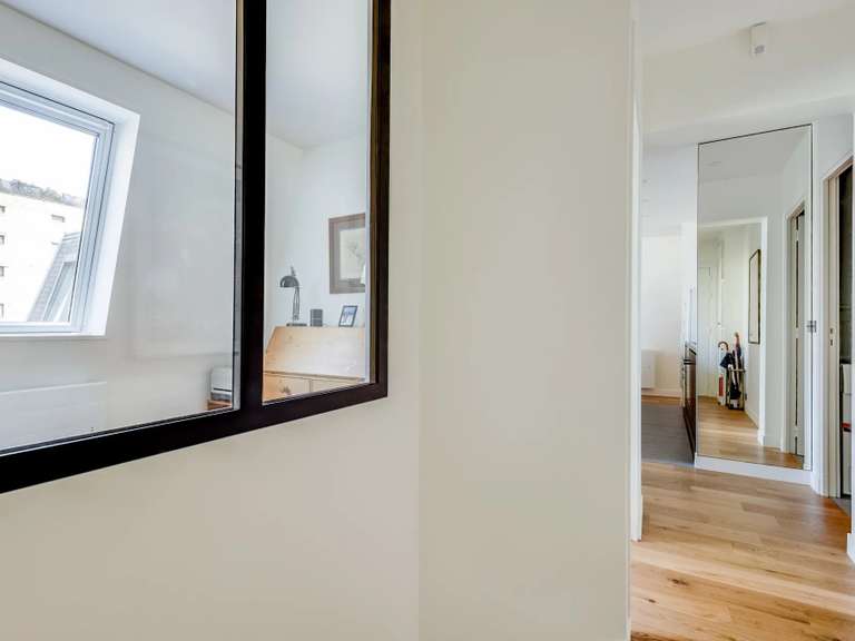 Appartement Paris 8e - 2 chambres - 63m²