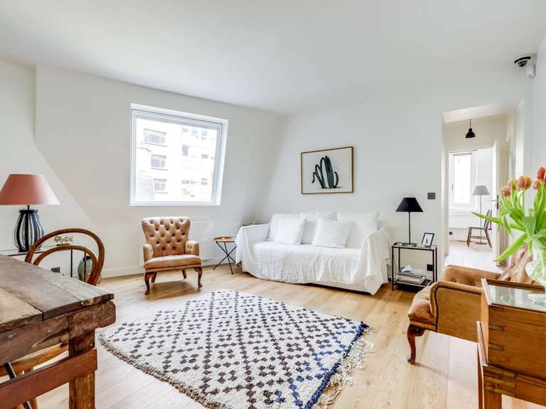 Appartement Paris 8e - 2 chambres - 63m²