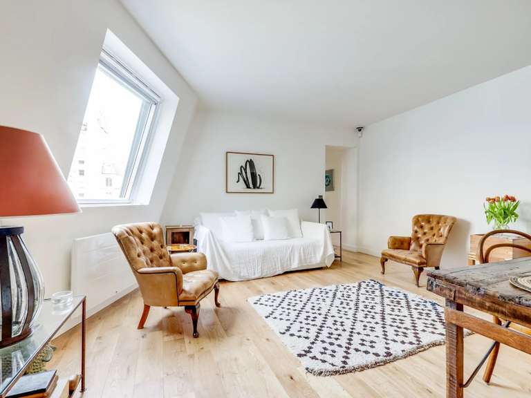 Appartement Paris 8e - 2 chambres - 63m²