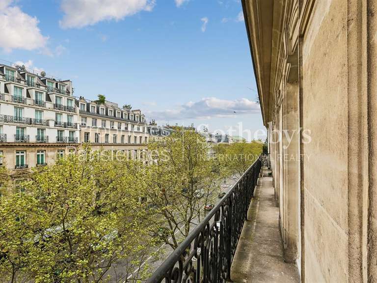 Appartement Paris 8e - 4 chambres - 253m²