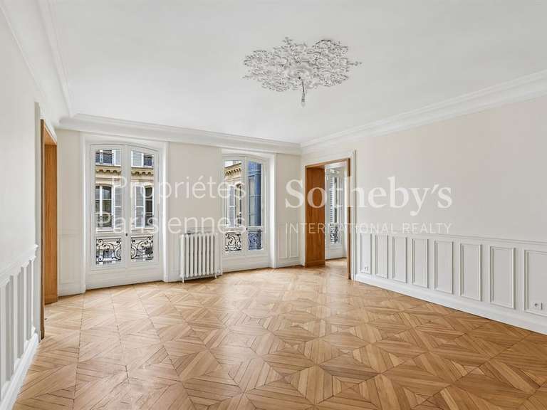 Appartement Paris 8e - 4 chambres - 253m²