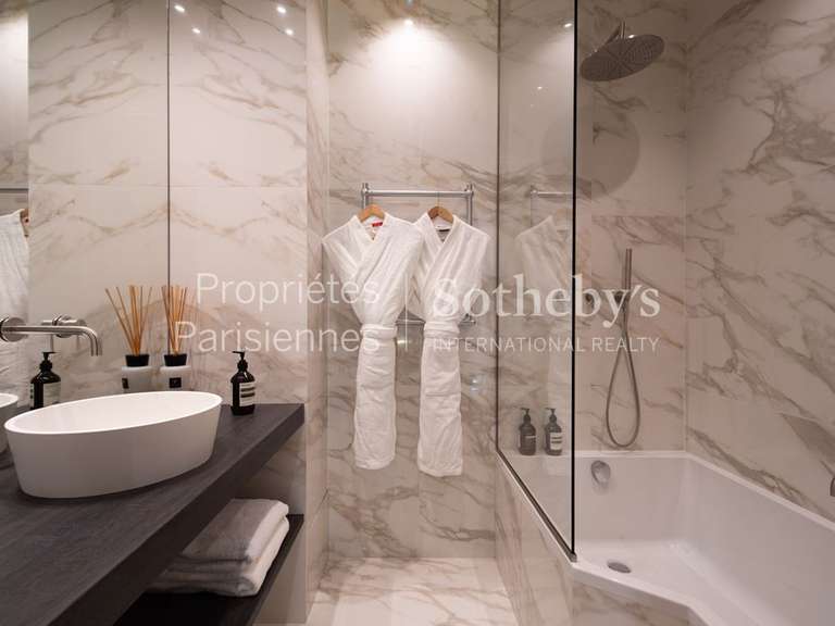 Apartment Paris 8e - 3 bedrooms - 178m²