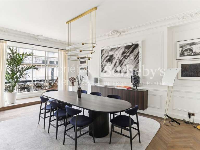 Apartment Paris 8e - 3 bedrooms - 178m²