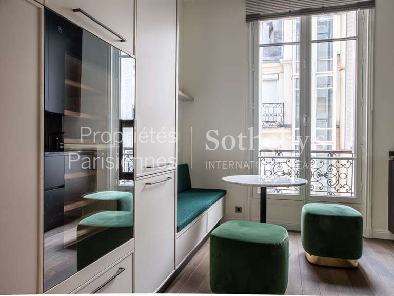 Appartement Paris 8e - 3 chambres - 178m²