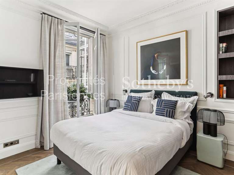 Apartment Paris 8e - 3 bedrooms - 178m²