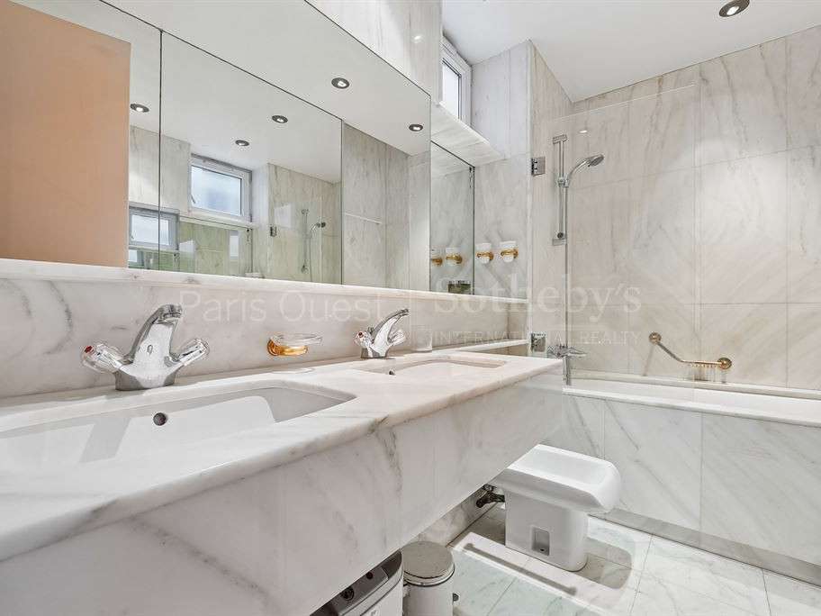 Appartement Paris 8e
