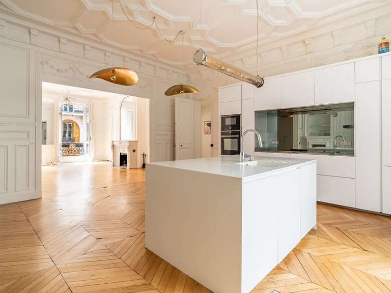 Appartement Paris 8e - 3 chambres - 152m²