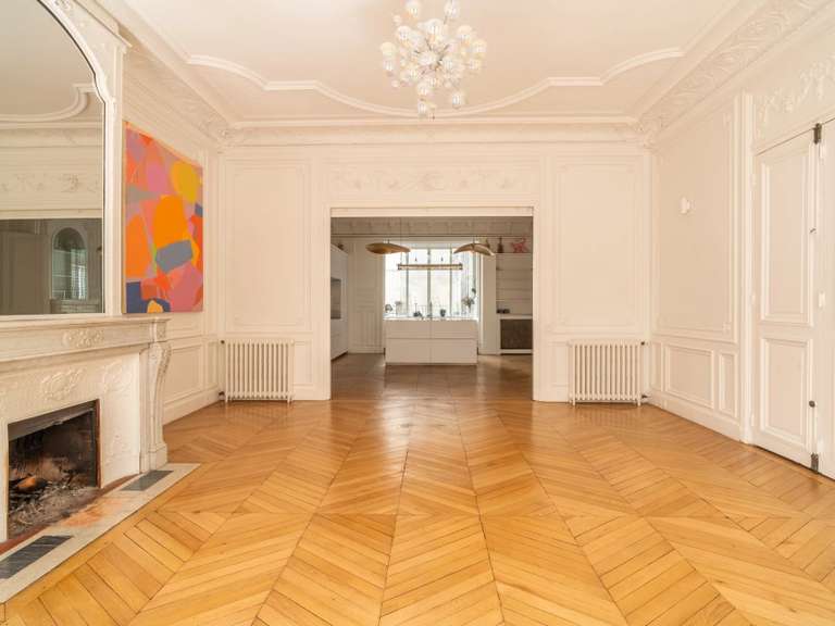 Appartement Paris 8e - 3 chambres - 152m²