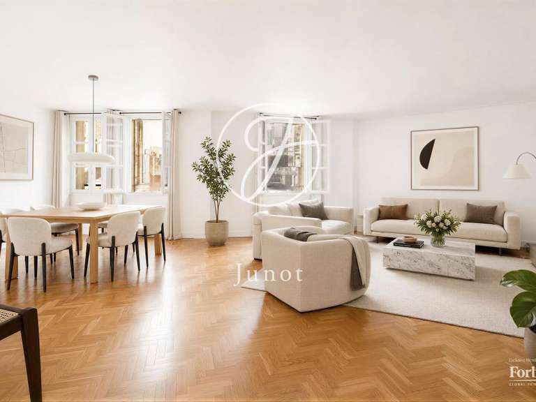 Appartement Paris 8e - 5 chambres - 157m²