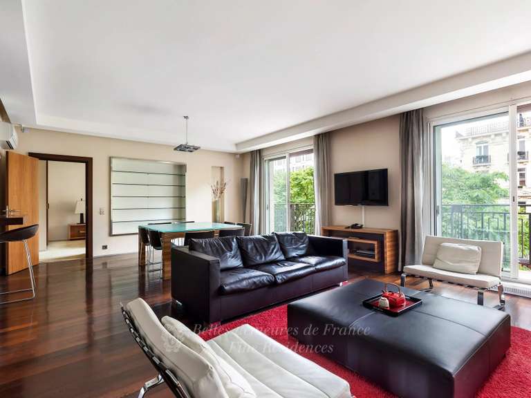 Apartment Paris 8e - 2 bedrooms - 119m²