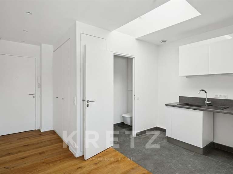 Appartement Paris 8e - 18m²