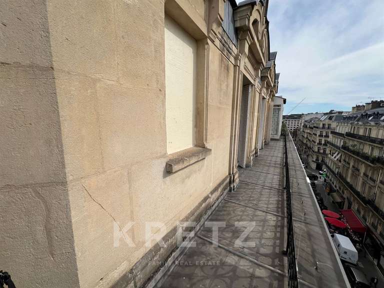 Appartement Paris 8e - 3 chambres - 151m²