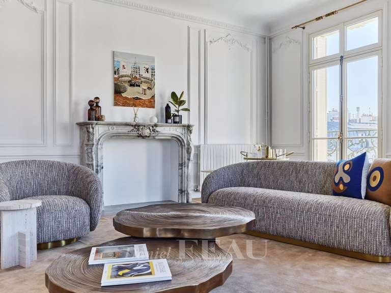 Appartement Paris 8e - 5 chambres - 265m²