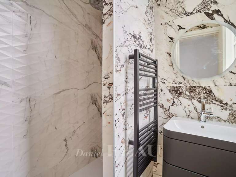 Appartement Paris 8e - 5 chambres - 265m²