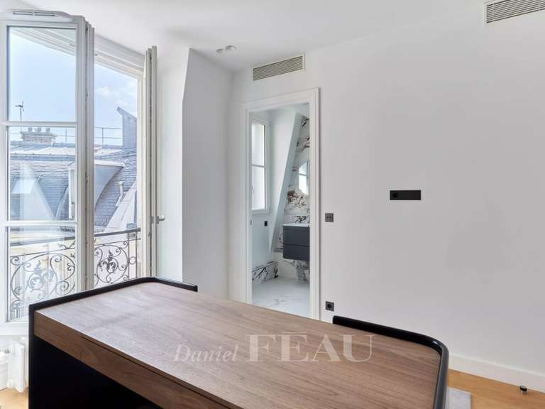 Appartement Paris 8e - 5 chambres - 244m²
