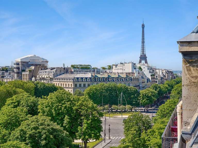 Appartement Paris 8e - 2 chambres - 126m²