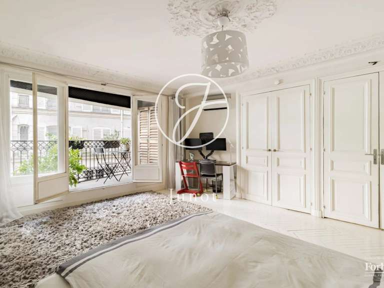 Apartment Paris 8e - 4 bedrooms - 202m²