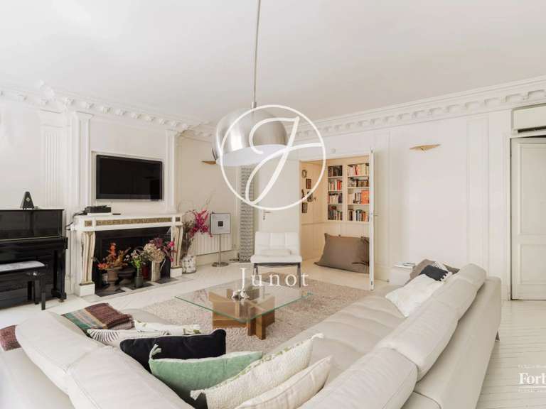 Apartment Paris 8e - 4 bedrooms - 202m²