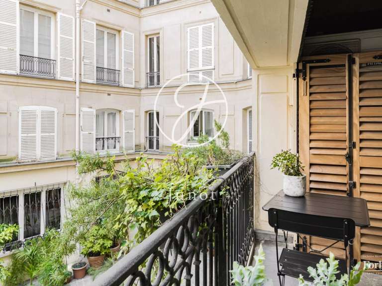 Apartment Paris 8e - 4 bedrooms - 202m²