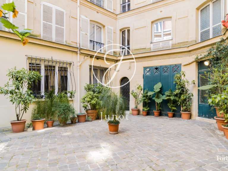Apartment Paris 8e - 4 bedrooms - 202m²