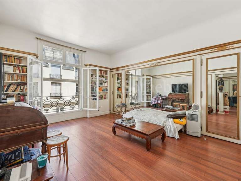 Appartement Paris 8e - 1 chambre - 58m²