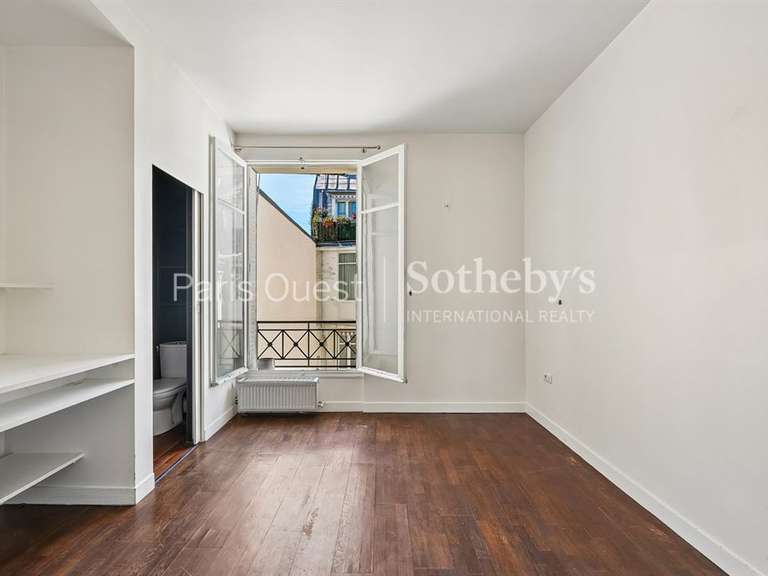 Apartment Paris 8e - 2 bedrooms - 79m²