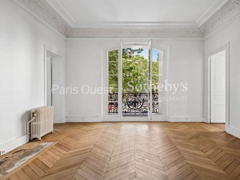 Appartement Paris 8e - 3 chambres - 270m²