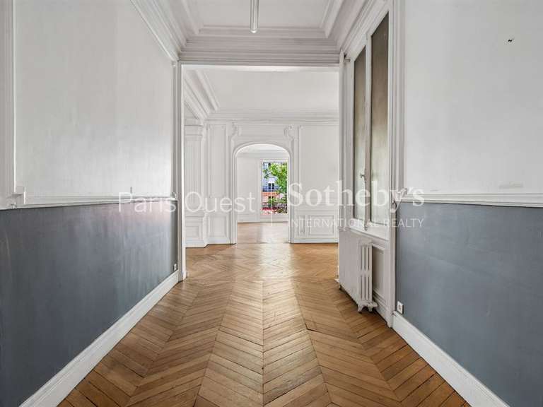 Appartement Paris 8e - 3 chambres - 270m²