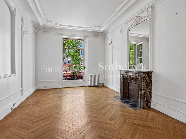 Appartement Paris 8e - 3 chambres - 270m²