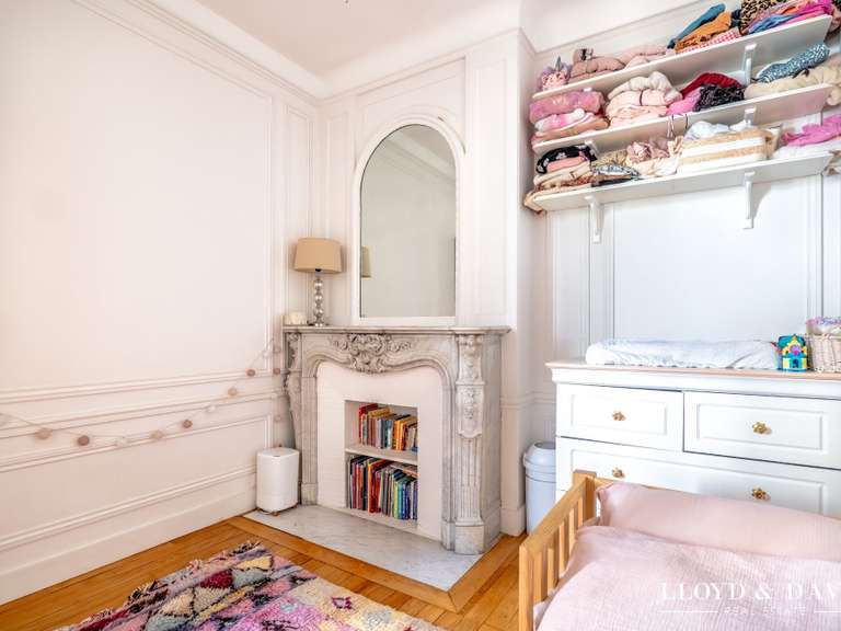 Appartement Paris 8e - 2 chambres - 60m²