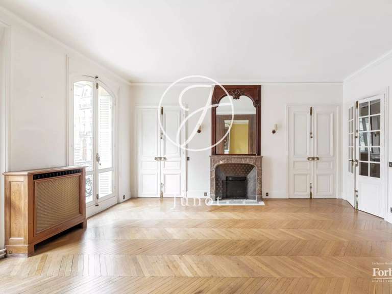Appartement Paris 8e - 5 chambres - 168m²