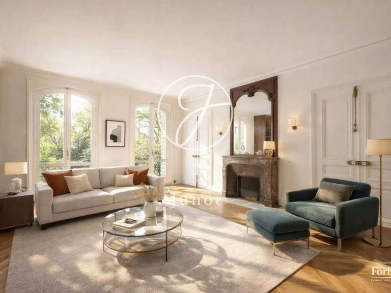 Appartement Paris 8e - 5 chambres - 168m²