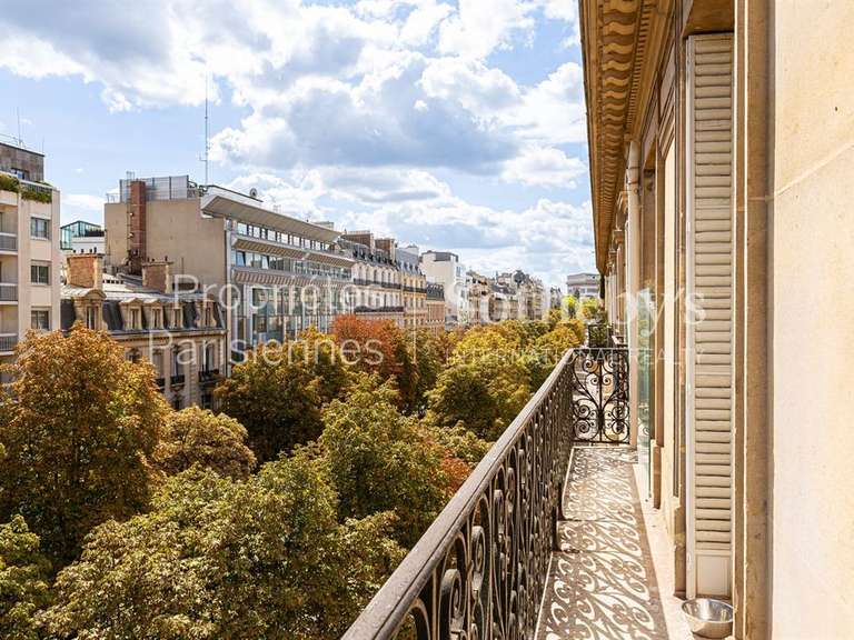 Appartement Paris 8e - 5 chambres - 389m²