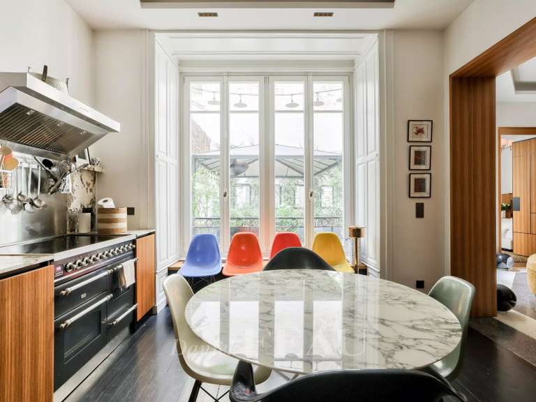 Appartement Paris 8e - 3 chambres - 206m²