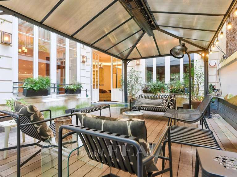 Appartement Paris 8e - 3 chambres - 206m²