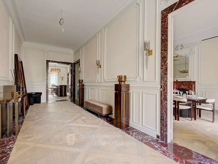 Apartment Paris 8e - 5 bedrooms - 372m²