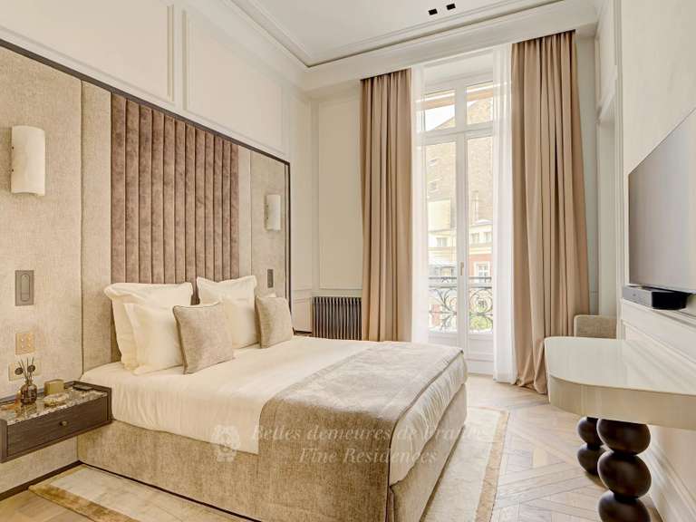 Apartment Paris 8e - 5 bedrooms - 372m²