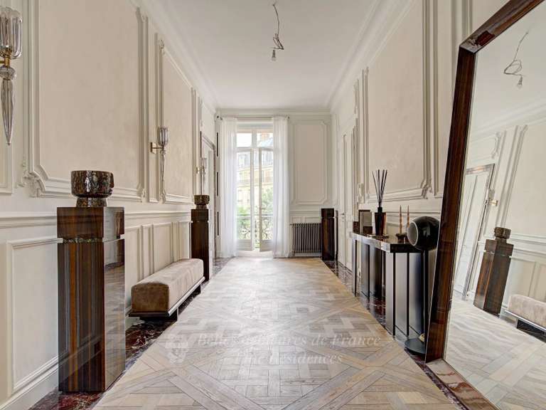 Apartment Paris 8e - 5 bedrooms - 372m²
