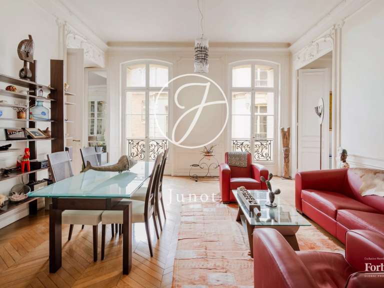 Appartement Paris 8e - 4 chambres - 176m²
