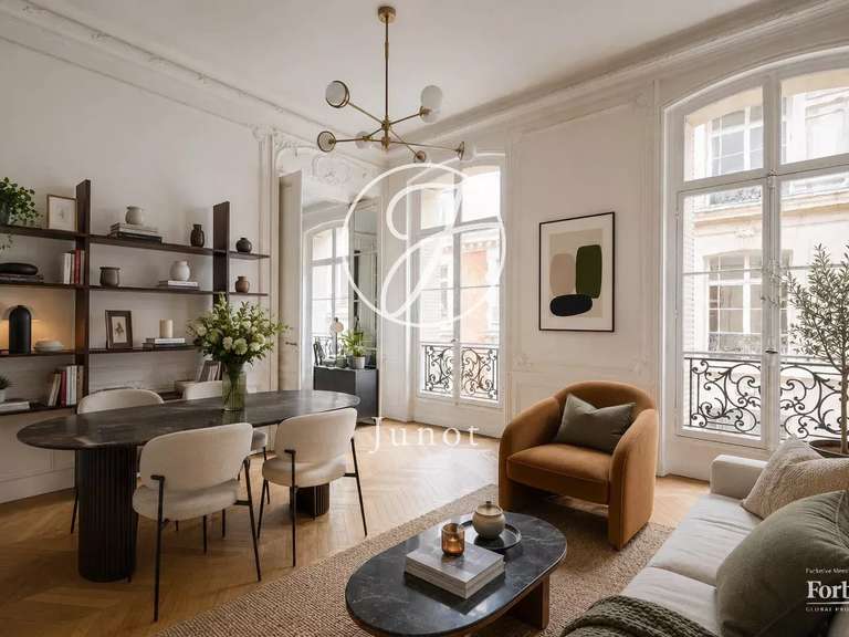 Apartment Paris 8e - 4 bedrooms - 176m²