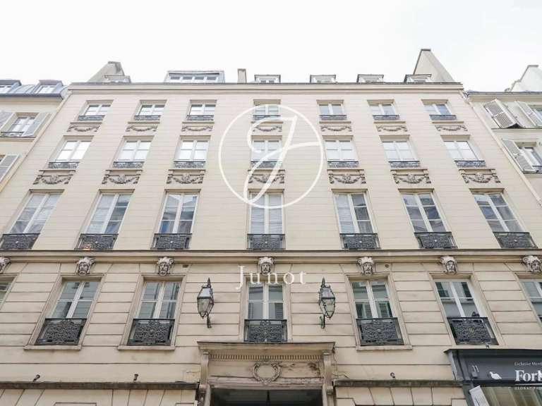 Appartement Paris 8e - 1 chambre - 72m²